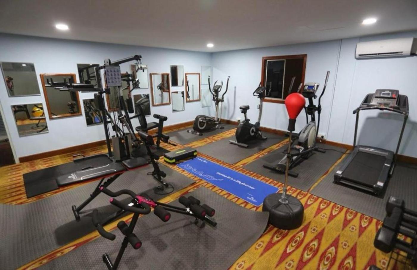 Hotel La Isra At Bukit Bintang クアラルンプール エクステリア 写真